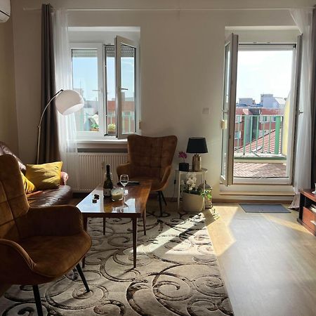 Heart Of The City Center 2 Rooms By Zazi Pressburg Exterior foto